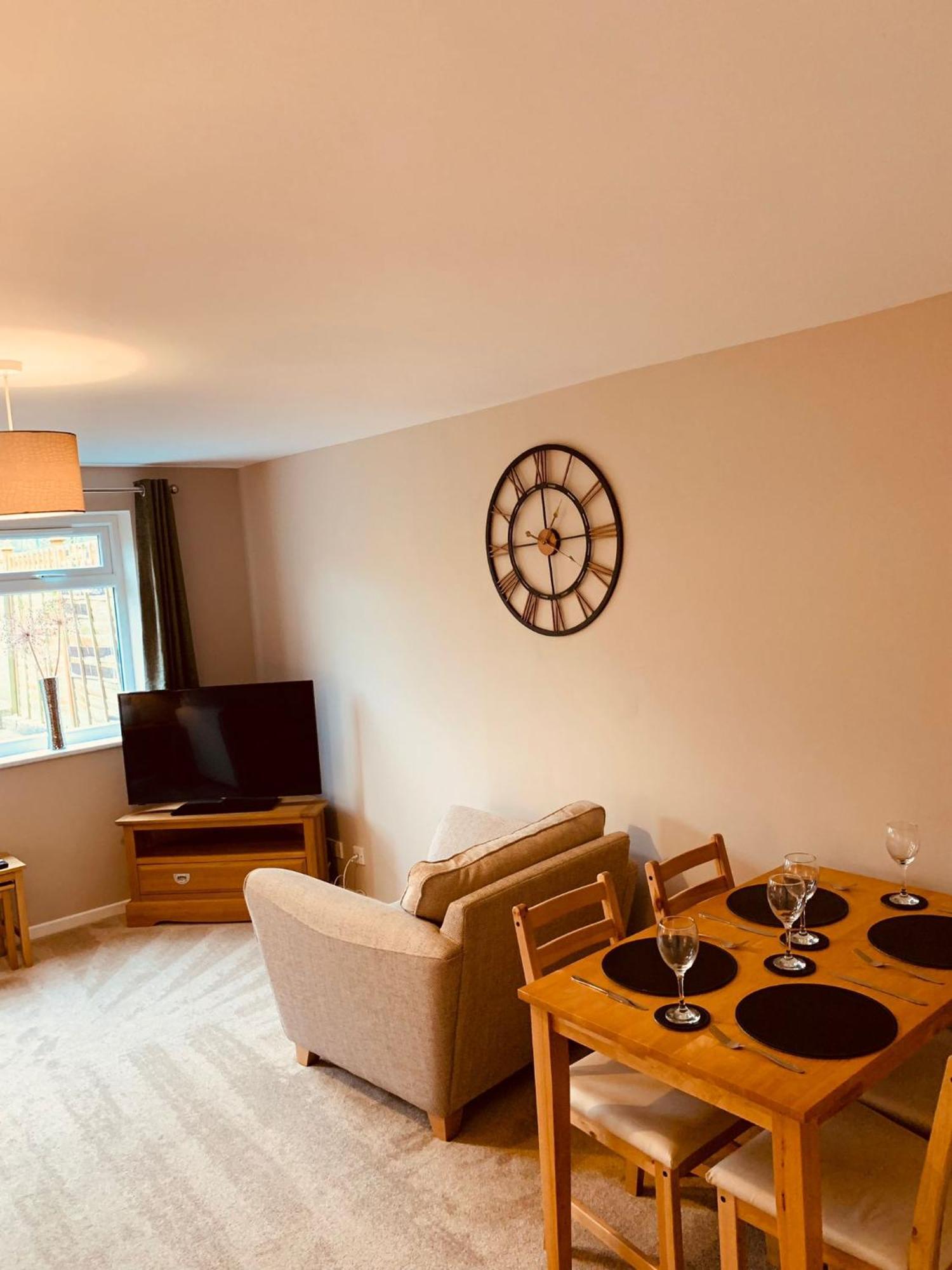 2 Bedroom House Walking Distance To City Centre With Free Parking York Dış mekan fotoğraf