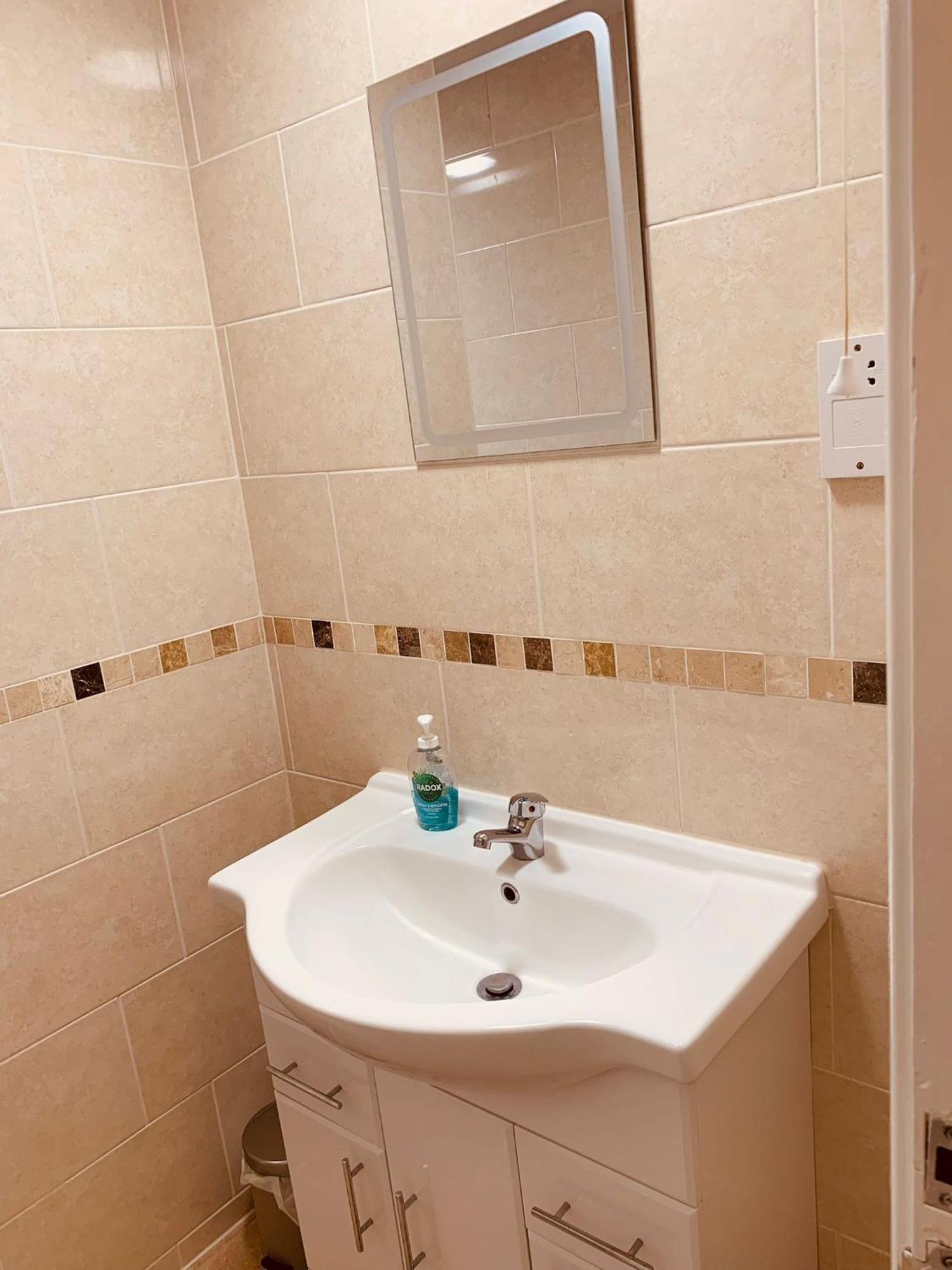 2 Bedroom House Walking Distance To City Centre With Free Parking York Dış mekan fotoğraf